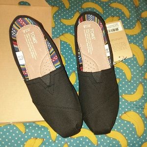 Toms